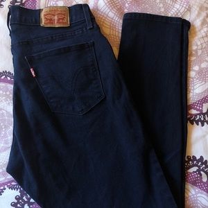 Levi’s Curvy Skinny Jeans